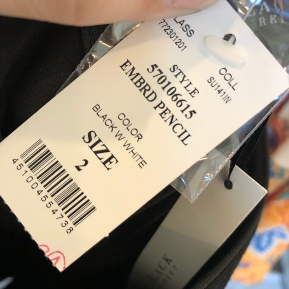 WHBM Embroidered Pencil Skirt 2 NWT - Picture 6 of 6